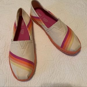 Toms Rainbow Espadrille Shoe Size 7